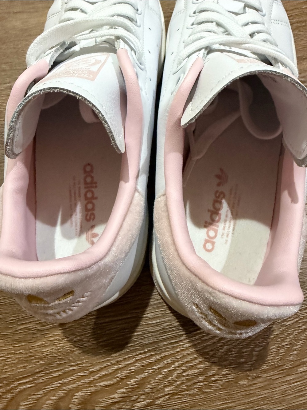 adidas Stan Smith White Leather Sneakers with Pink Accents - Women's 6.5 - Picture 9 of 9